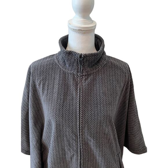 LL Bean Fleece Cape Gray Herringbone Print L - Picture 3 of 7